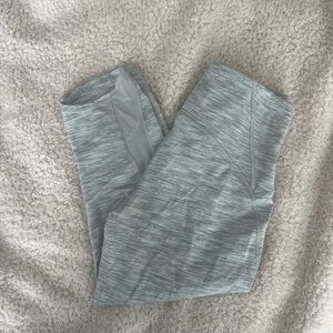 Lululemon capri leggings